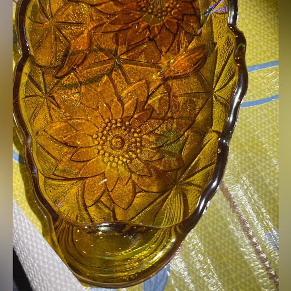 Vintage Indiana Glass Co. Marigold Carnival Glass Serving Dish - Picture 5 of 9